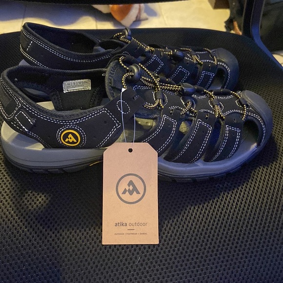 New unused Saddles - Picture 2 of 2